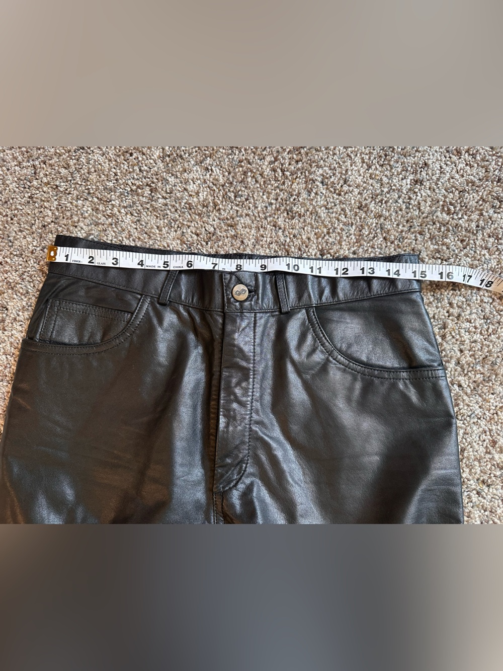 Women’s Vintage J.Palo Black Leather Pants. Classic Straight Fit - Picture 8 of 13